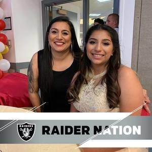 Meet your Posher, Mercedes